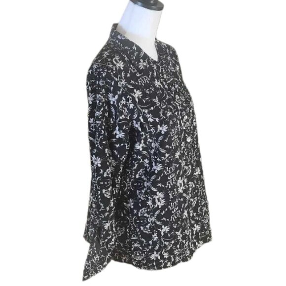 Croft & Borrow Roll Tab Long Sleeve Button Down Damask Pattern Top Size M - Picture 4 of 8